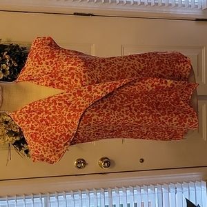 Ann Taylor  pink orange cream speckled print drape front flutter sleeve 4 EUC…